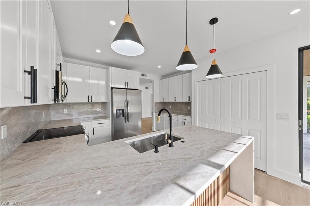 16341 Fairway Woods Dr , Unit 301, Fort Myers, FL 33908 Photo
