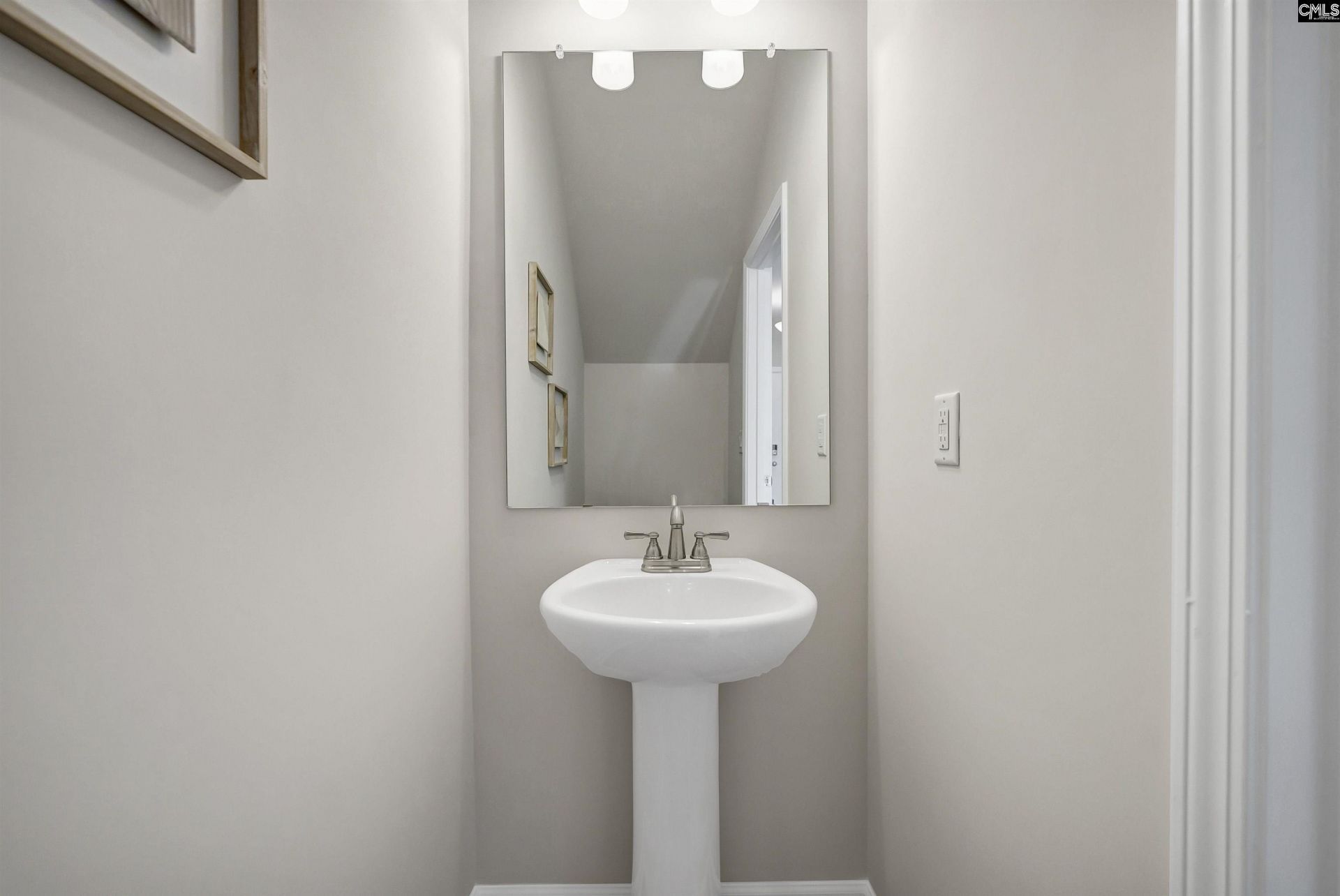 230 Carillo Drive Photo 15