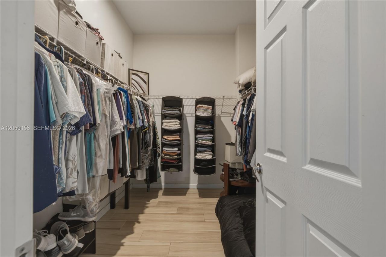 525 SW 18th Ave, Unit 26, Fort Lauderdale, FL 33312 Photo