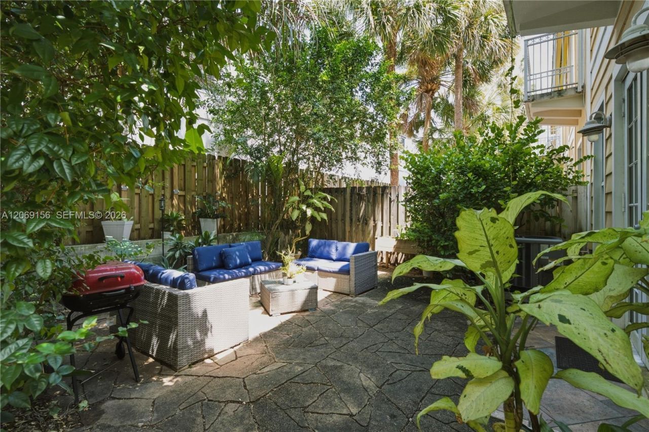 525 SW 18th Ave, Unit 26, Fort Lauderdale, FL 33312 Photo