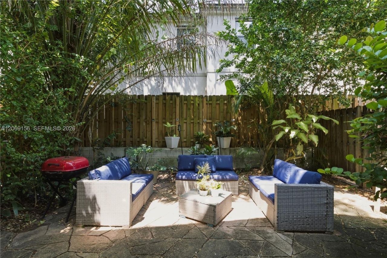 525 SW 18th Ave, Unit 26, Fort Lauderdale, FL 33312 Photo