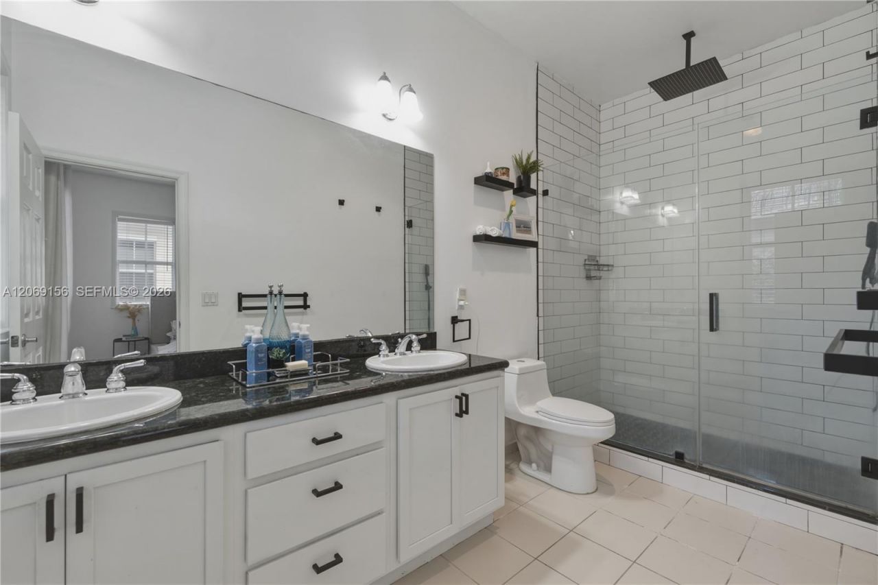 525 SW 18th Ave, Unit 26, Fort Lauderdale, FL 33312 Photo