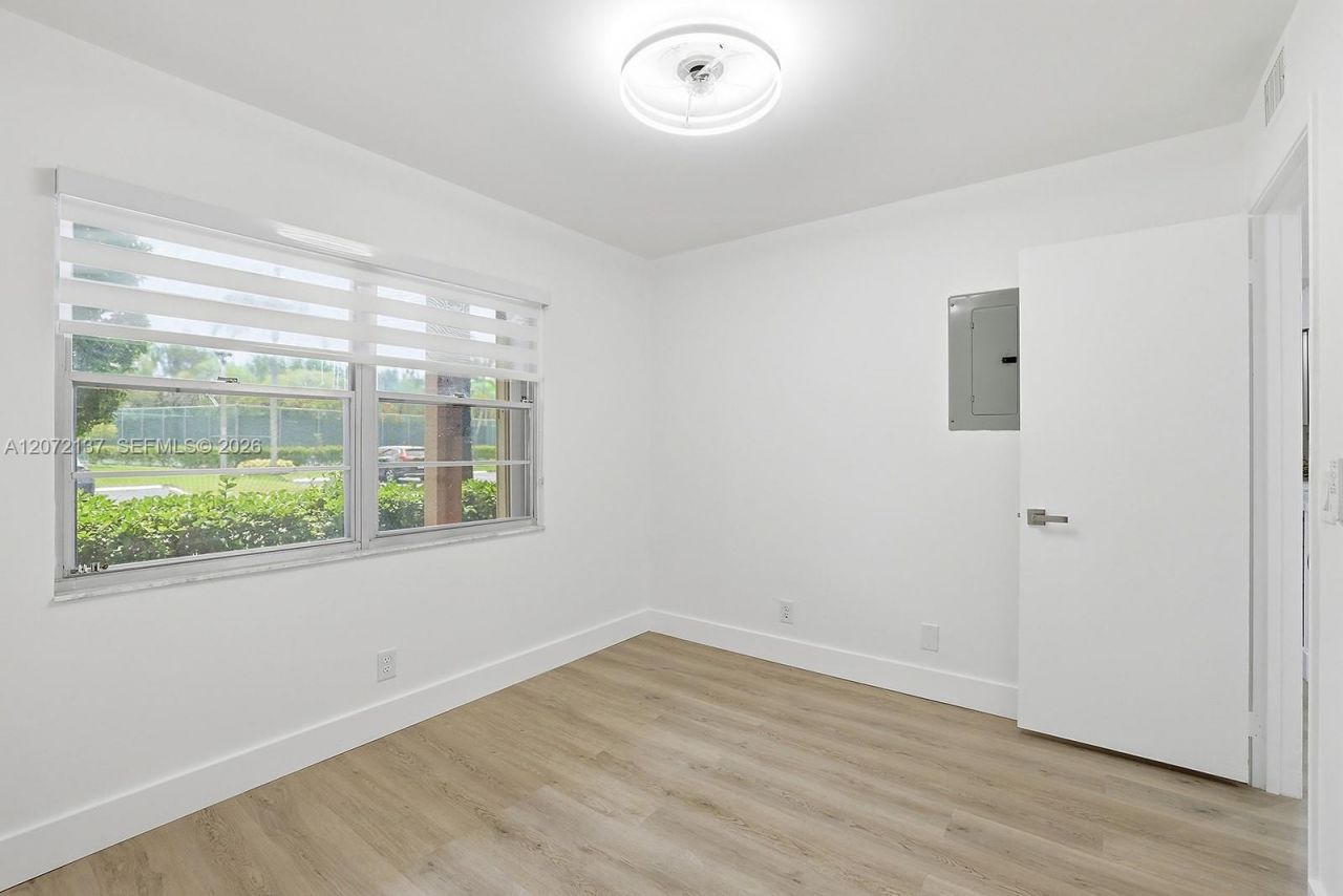 300 SW 130th Ter , Unit 110B, Pembroke Pines, FL 33027 Photo