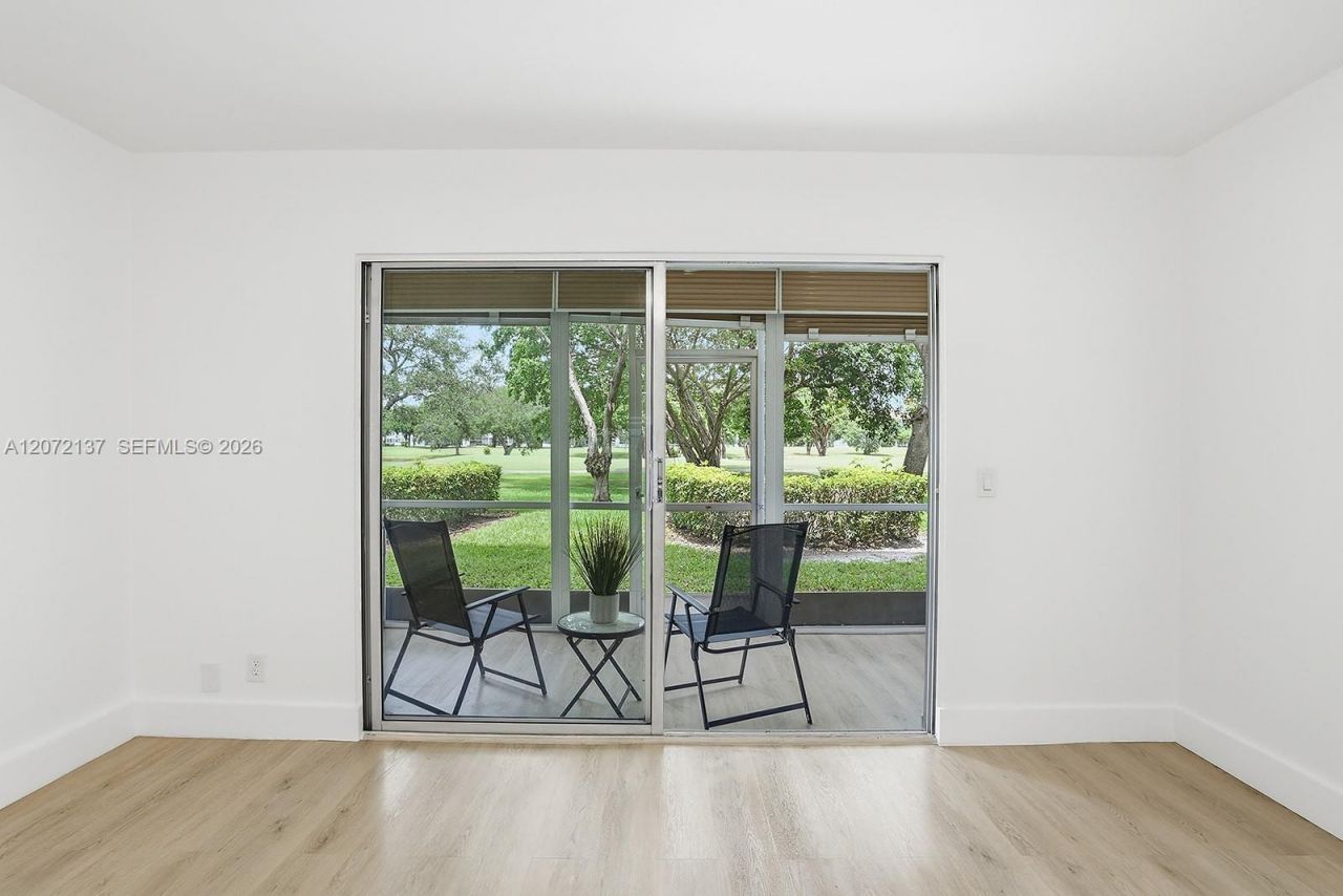 300 SW 130th Ter , Unit 110B, Pembroke Pines, FL 33027 Photo