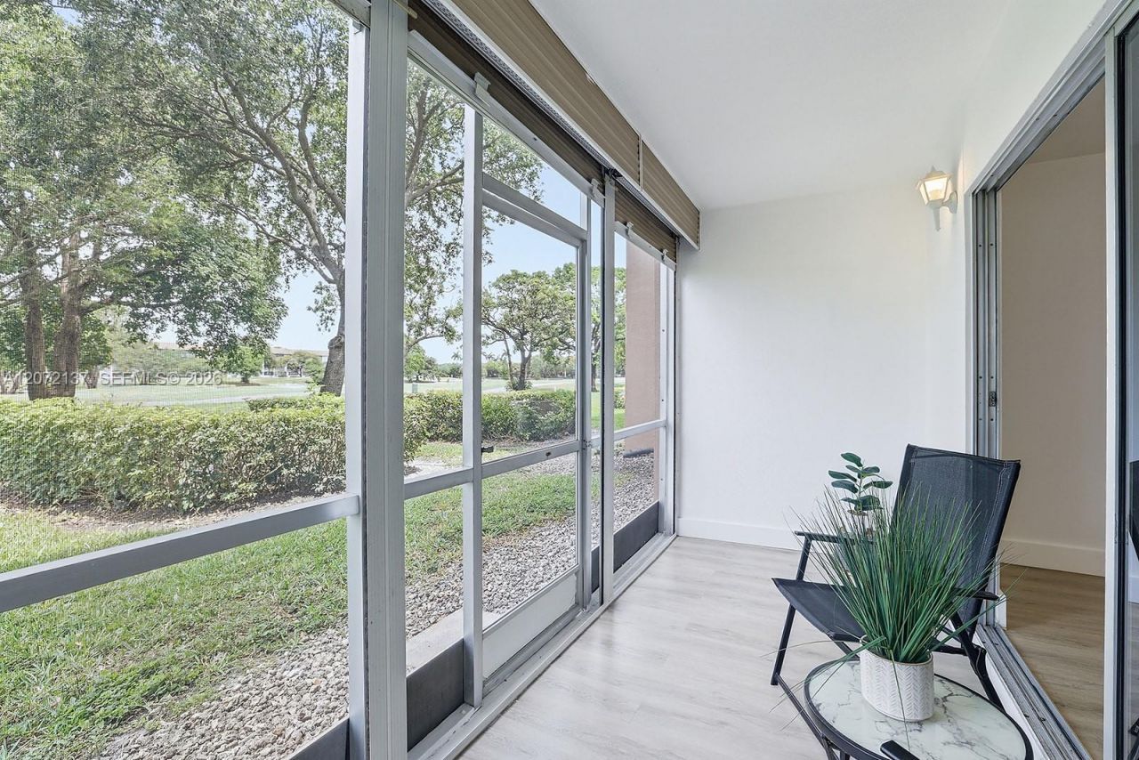 300 SW 130th Ter , Unit 110B, Pembroke Pines, FL 33027 Photo