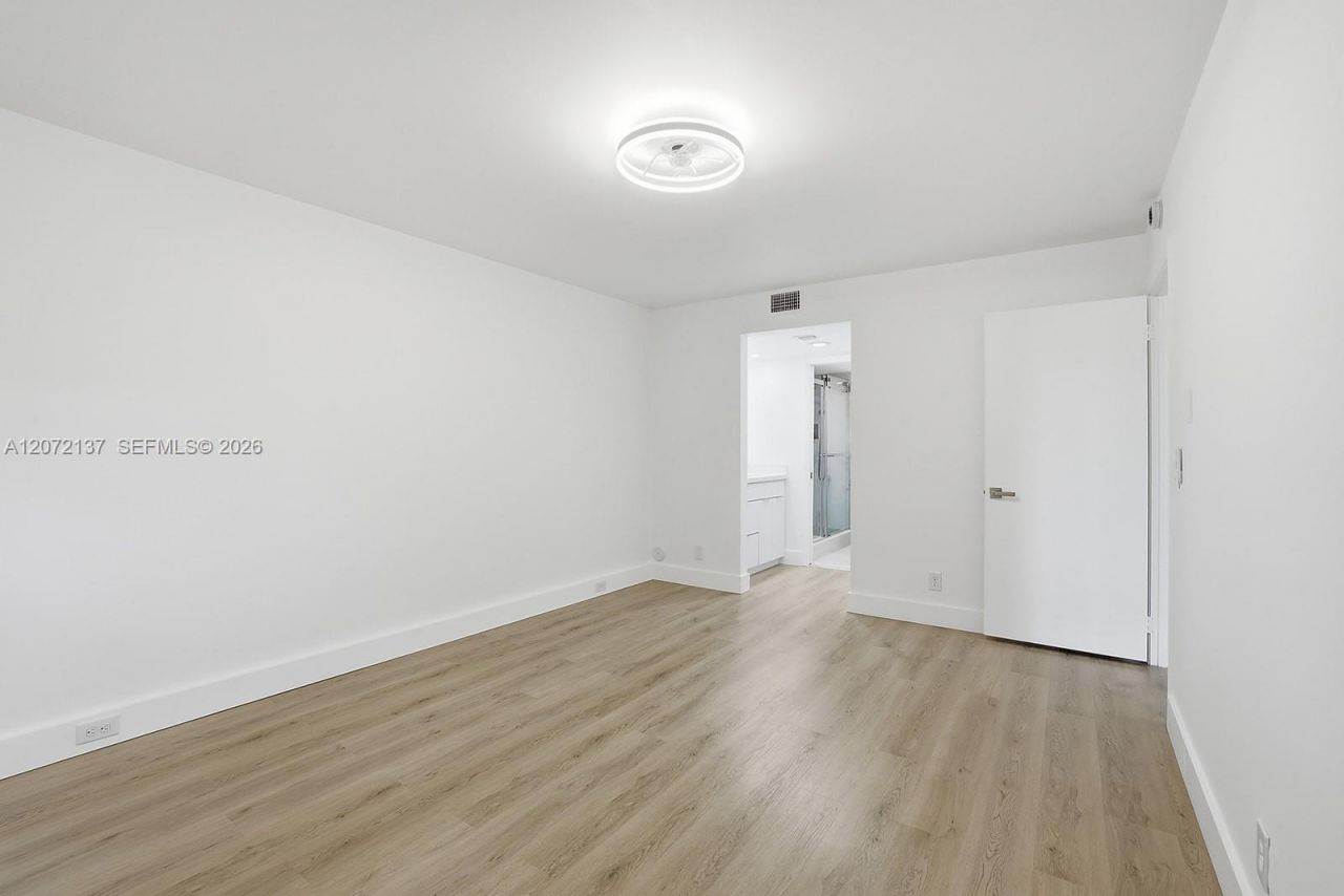 300 SW 130th Ter , Unit 110B, Pembroke Pines, FL 33027 Photo