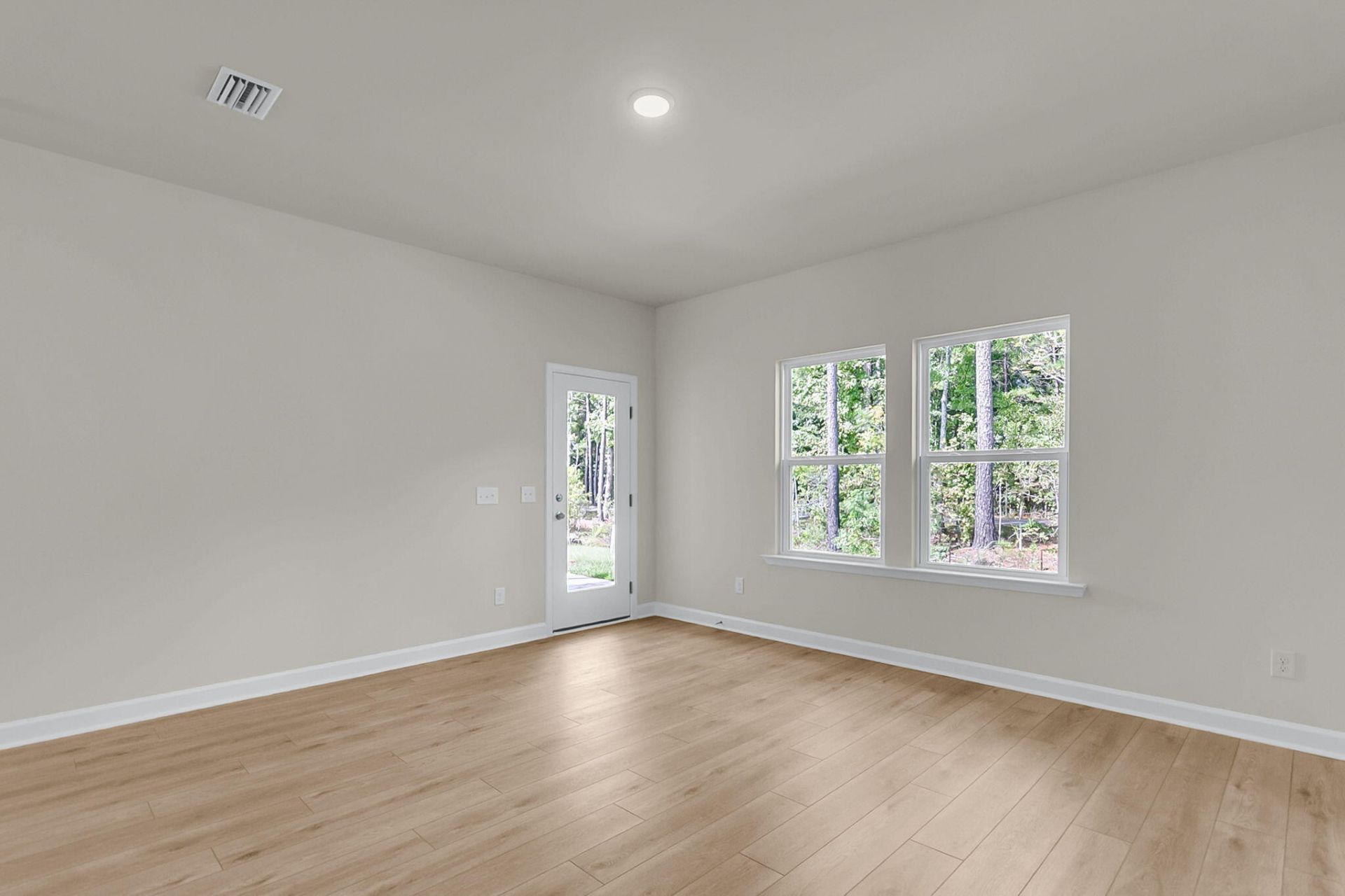 1050 Dusk Drive Photo 12