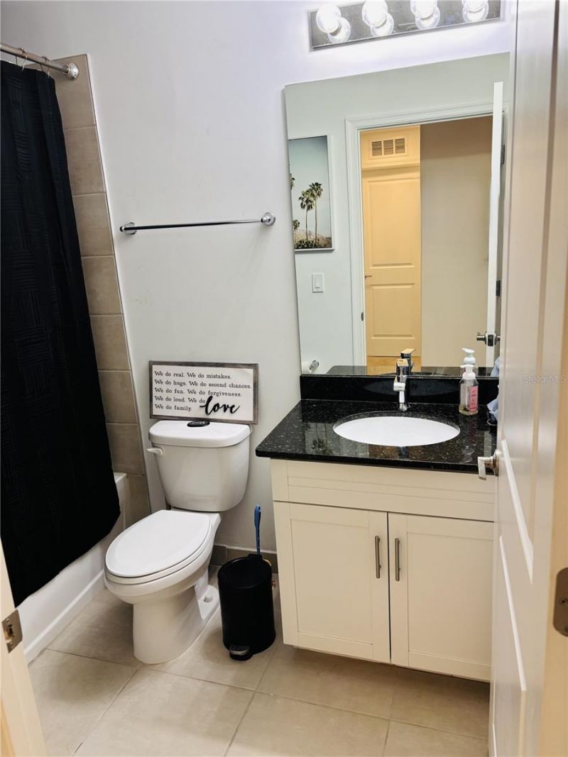 2132 NW 6th Street , Fort Lauderdale, FL 33311 Photo