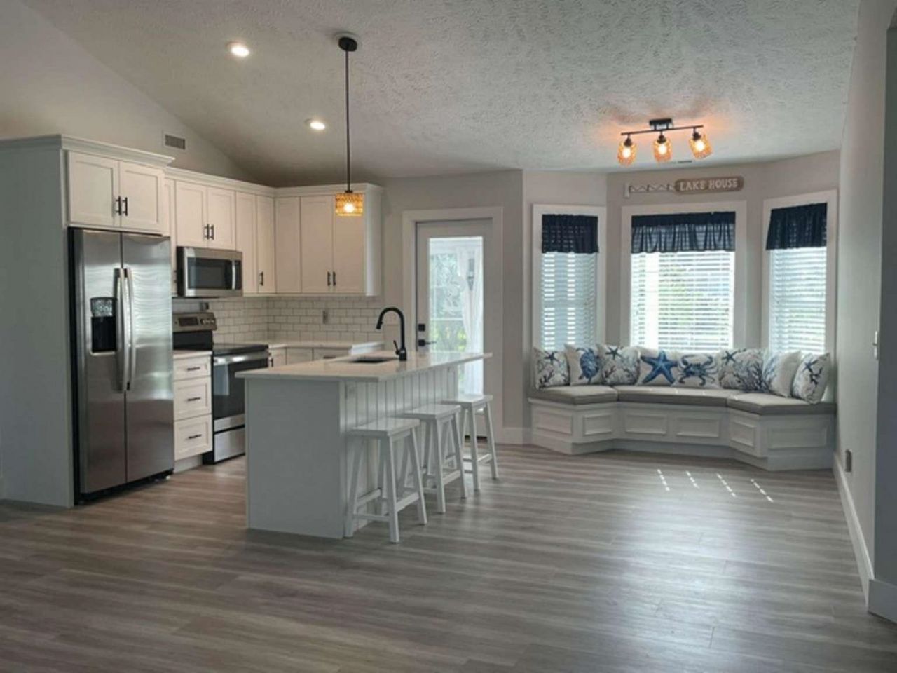 651 Pamlico Ct. Photo 5