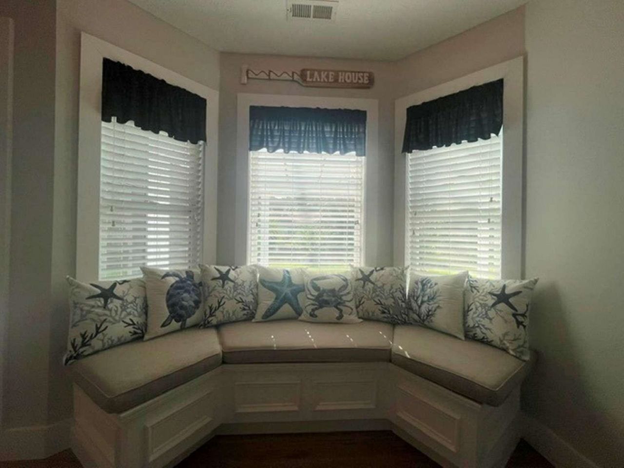 651 Pamlico Ct. Photo 9
