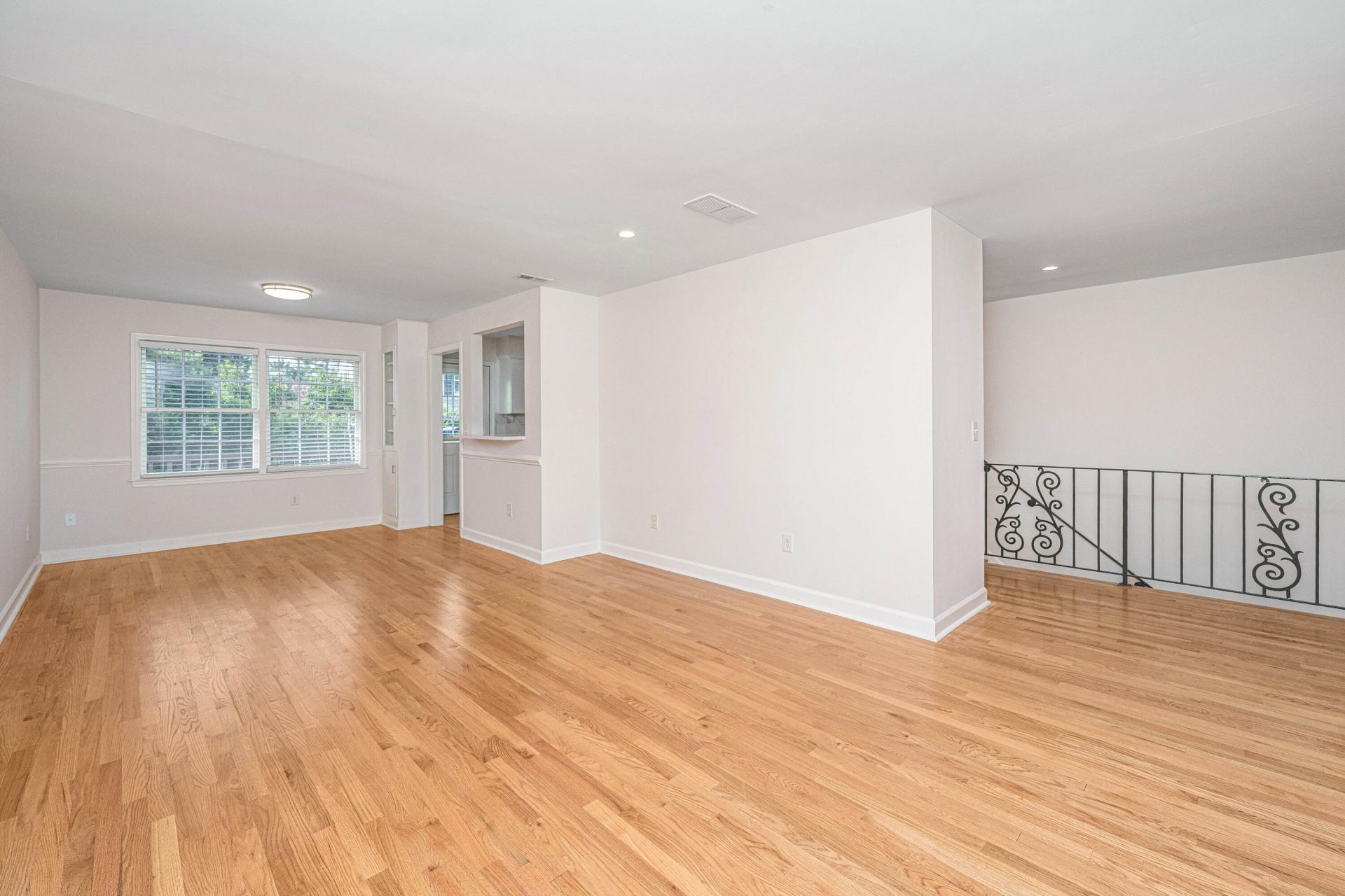 171 3rd Avenue Photo 10