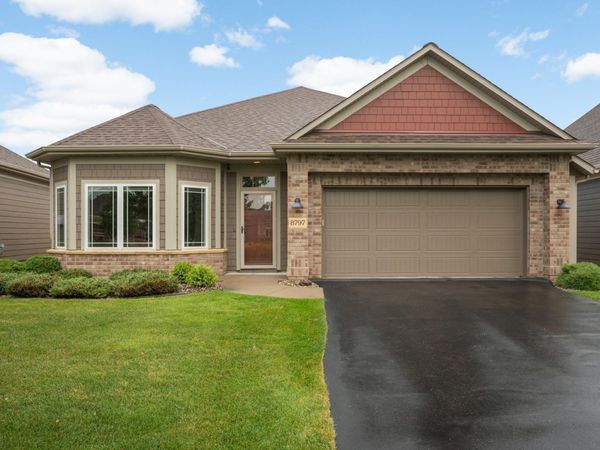 8797 Upper 7th Place , Lake Elmo, MN 55042