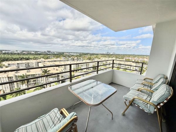 600 Three Islands Blvd , Unit 1107, Hallandale Beach, FL 33009