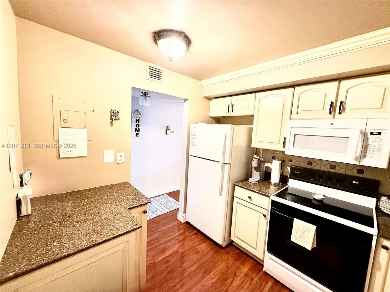 600 Three Islands Blvd , Unit 1107, Hallandale Beach, FL 33009 Photo
