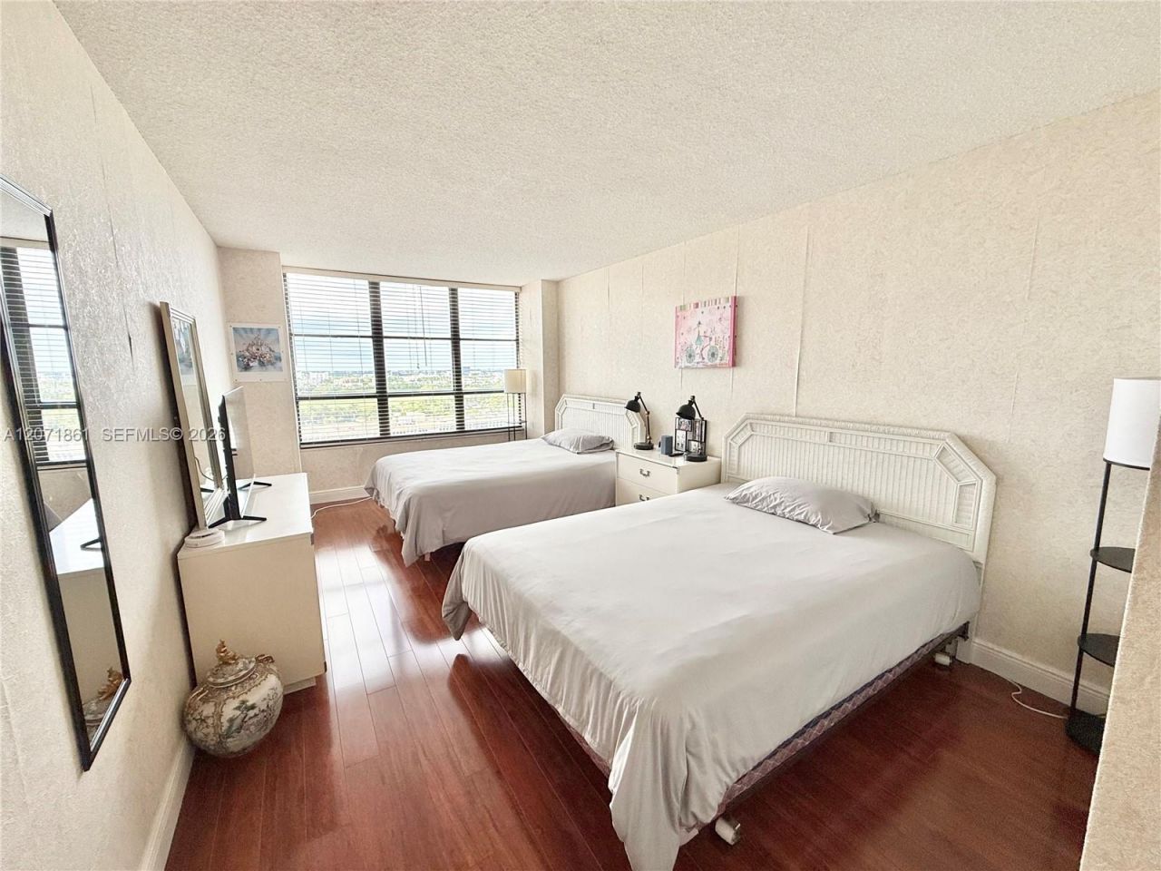 600 Three Islands Blvd , Unit 1107, Hallandale Beach, FL 33009 Photo