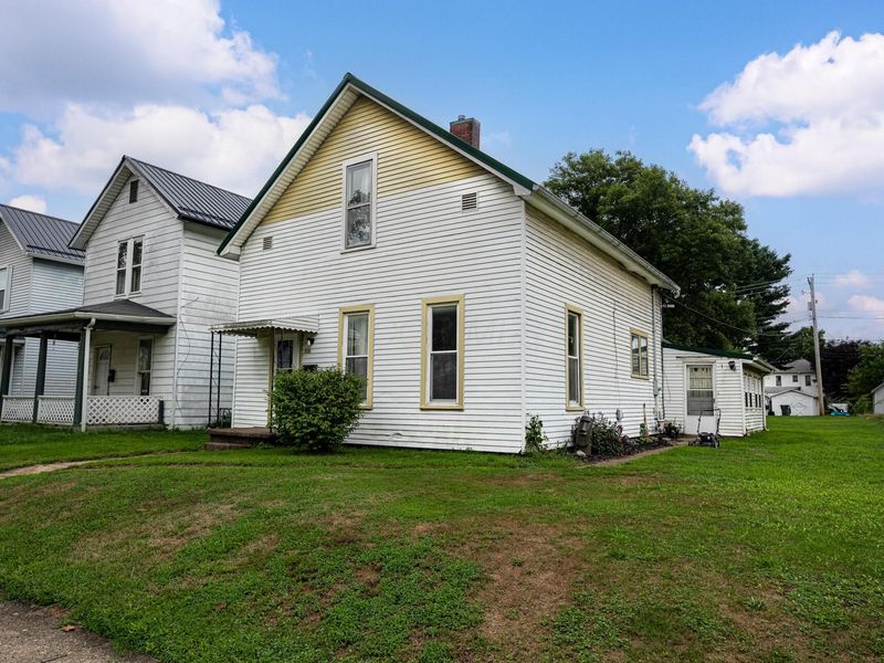936 S Lawn Avenue , Coshocton, OH 43812 Photo 25