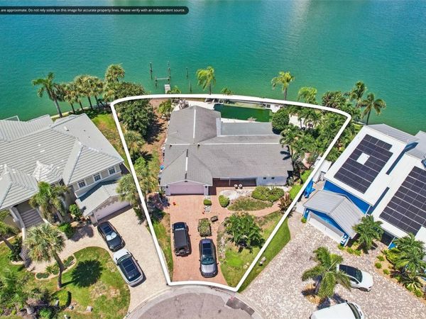 8078 13TH AVENUE S, ST PETERSBURG, FL 33707