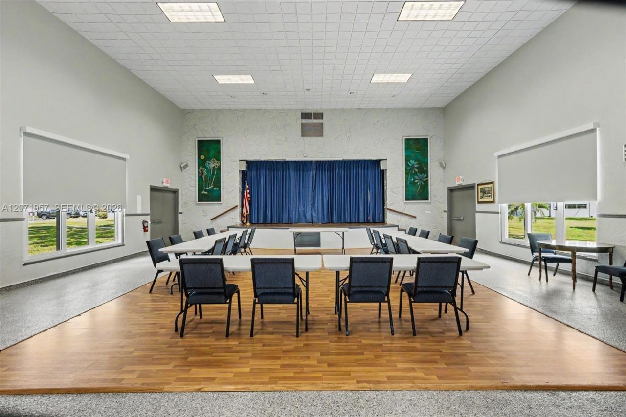 2223 Park Ln , Unit 314, Hollywood, FL 33021 Photo