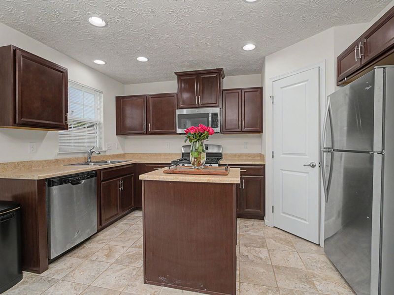 1408 Golden Eagle Drive, Troy, OH 45373 Photo 15