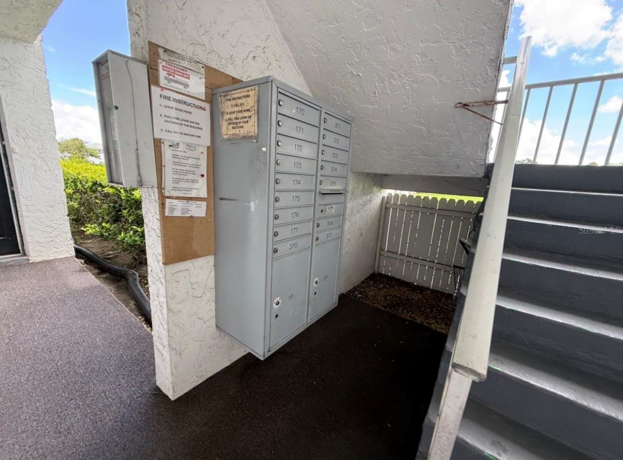 105 47th Avenue Drive W, Unit 374, Bradenton, FL 34207 Photo