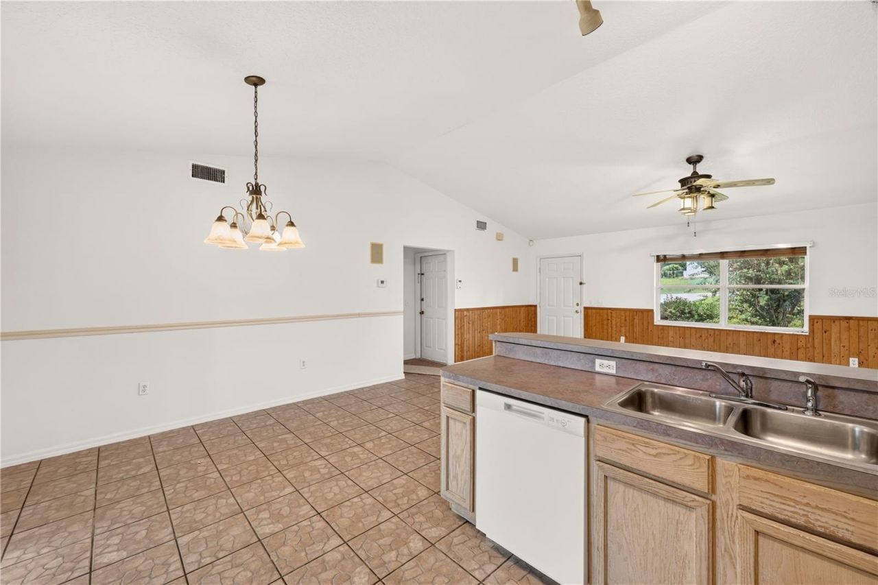 211 Edison Street, Inverness, FL 34452 Photo