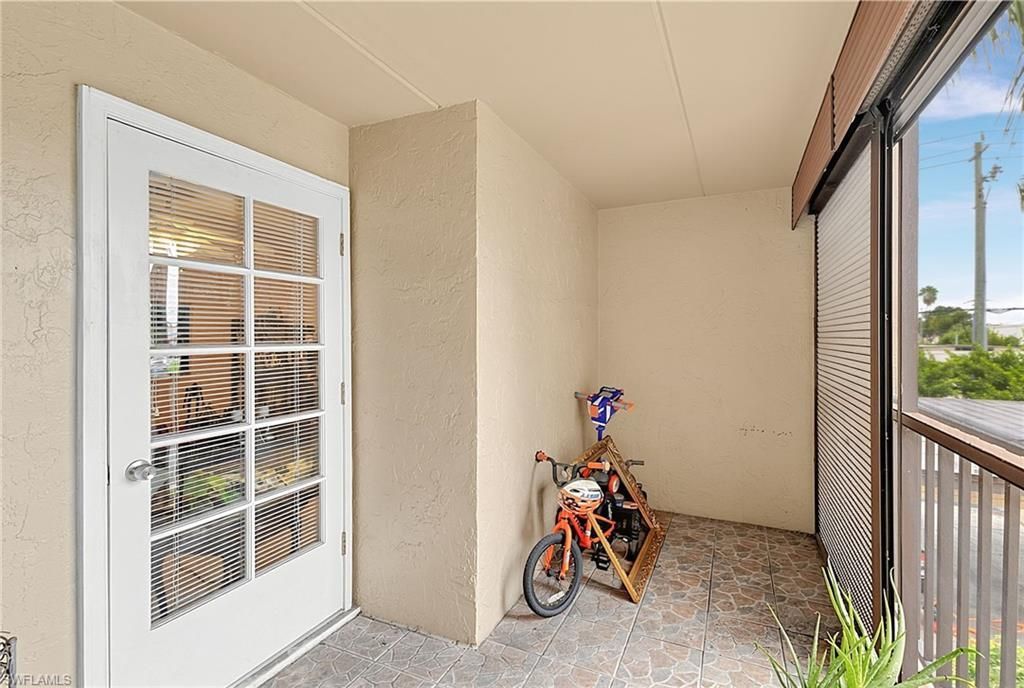 3150 Shorewood Ln, Unit 206, Fort Myers, FL 33907 Photo