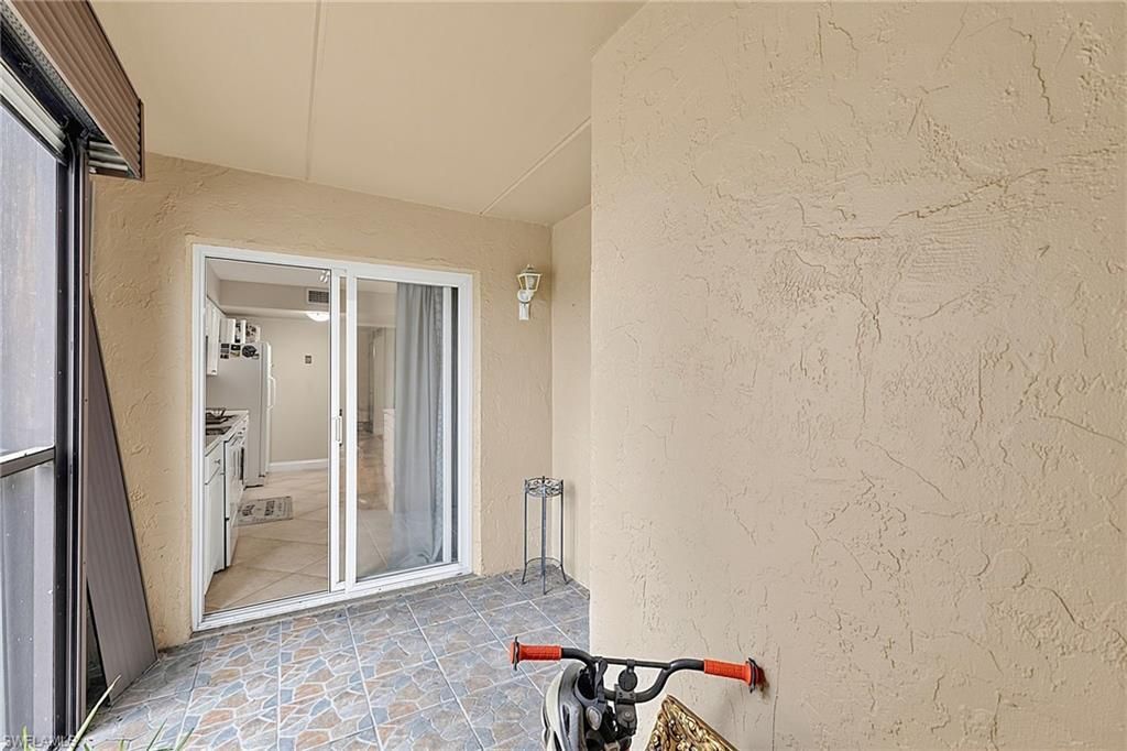 3150 Shorewood Ln, Unit 206, Fort Myers, FL 33907 Photo