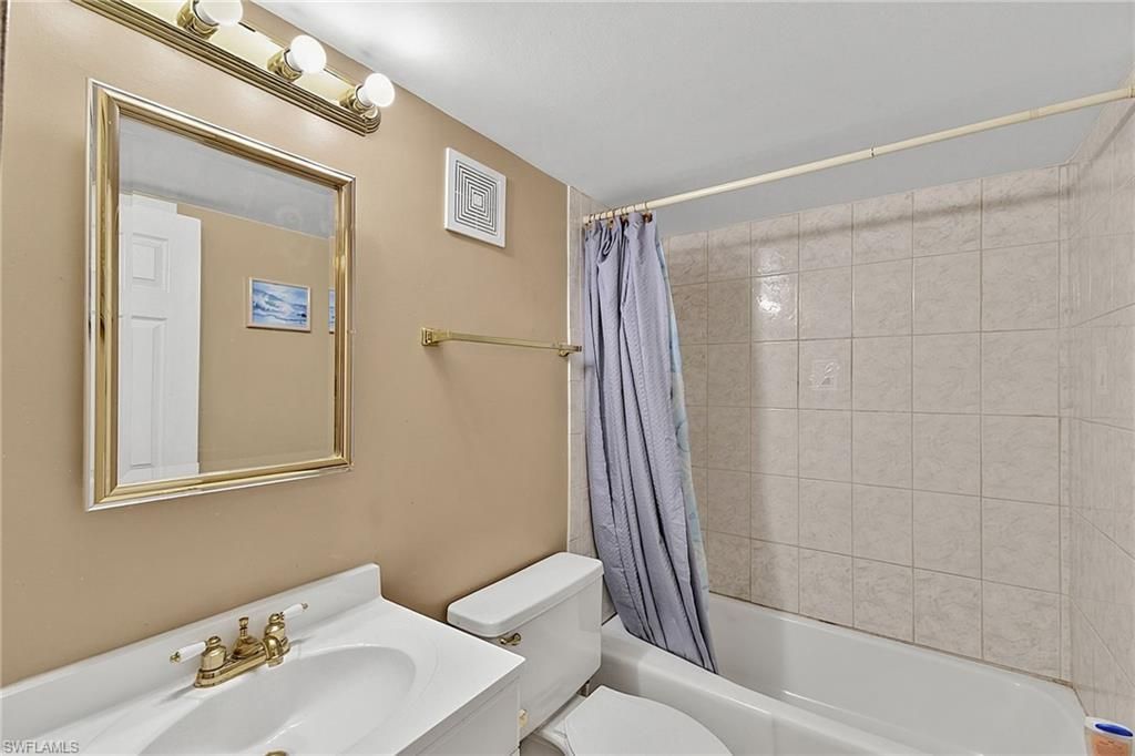 3150 Shorewood Ln, Unit 206, Fort Myers, FL 33907 Photo