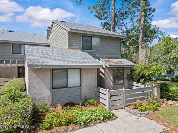 7701 BAYMEADOWS Circle W, Unit 1085, Jacksonville, FL 32256