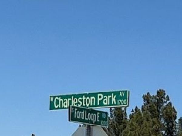1640 W Charleston Park Avenue, Pahrump, NV 89048