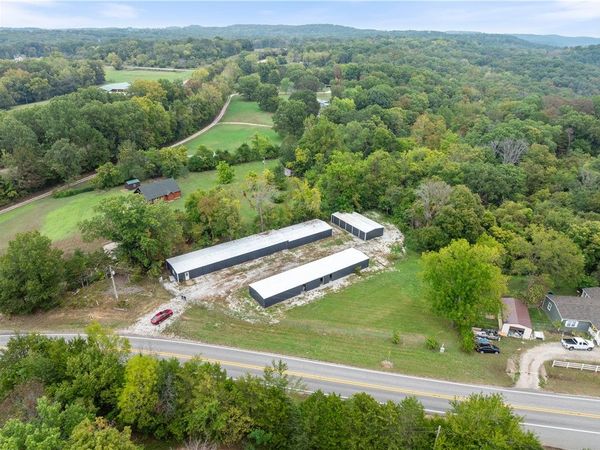 18688 Hwy 127 , Garfield, AR 72732