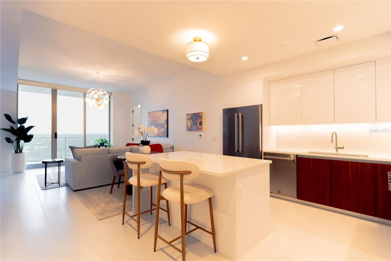 400 Central Avenue , Unit 2009, Saint Petersburg, FL 33701 Photo