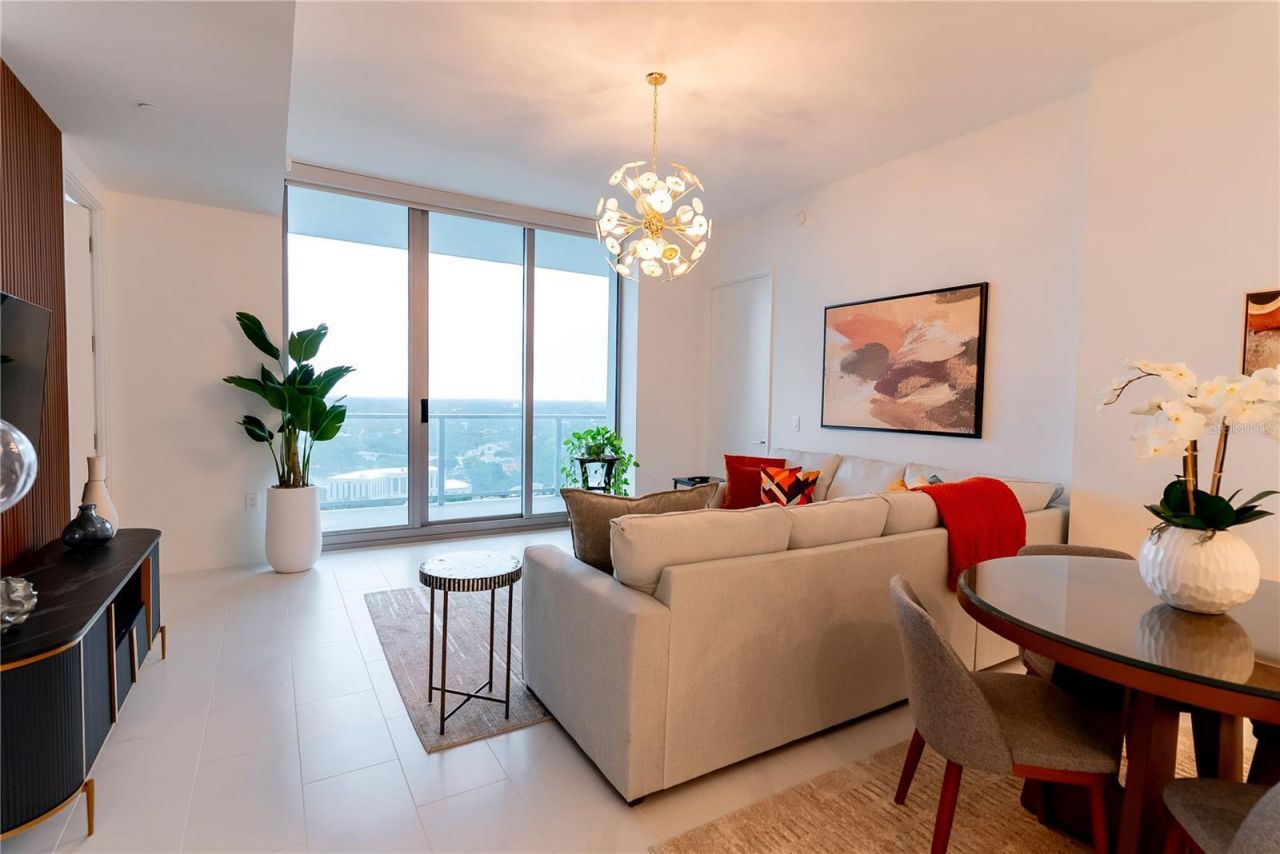 400 Central Avenue , Unit 2009, Saint Petersburg, FL 33701 Photo