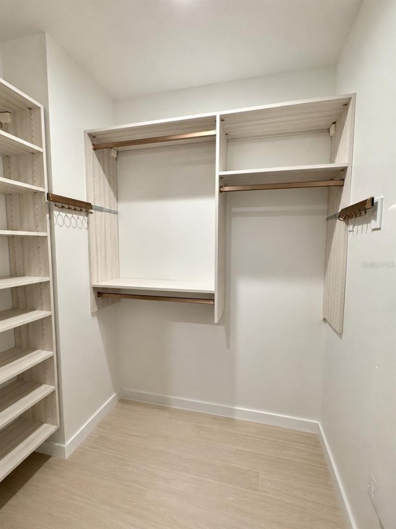 400 Central Avenue , Unit 2009, Saint Petersburg, FL 33701 Photo