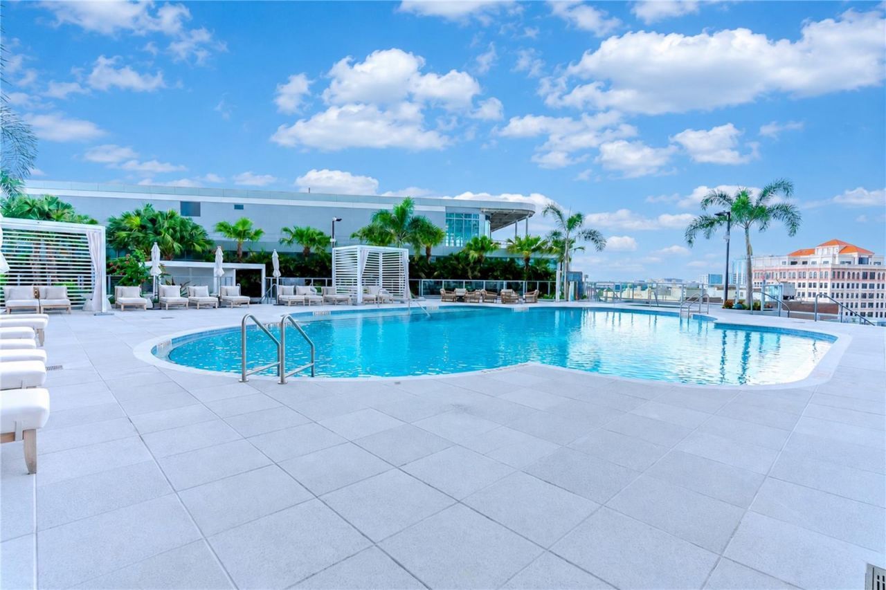 400 Central Avenue , Unit 2009, Saint Petersburg, FL 33701 Photo