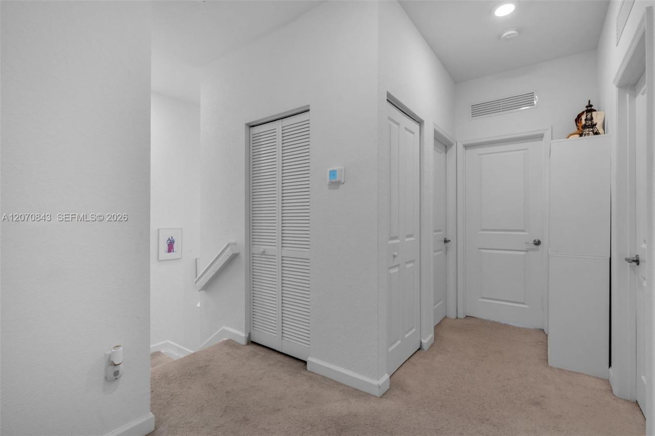 2380 NW 130th Ter , Miami, FL 33167 Photo