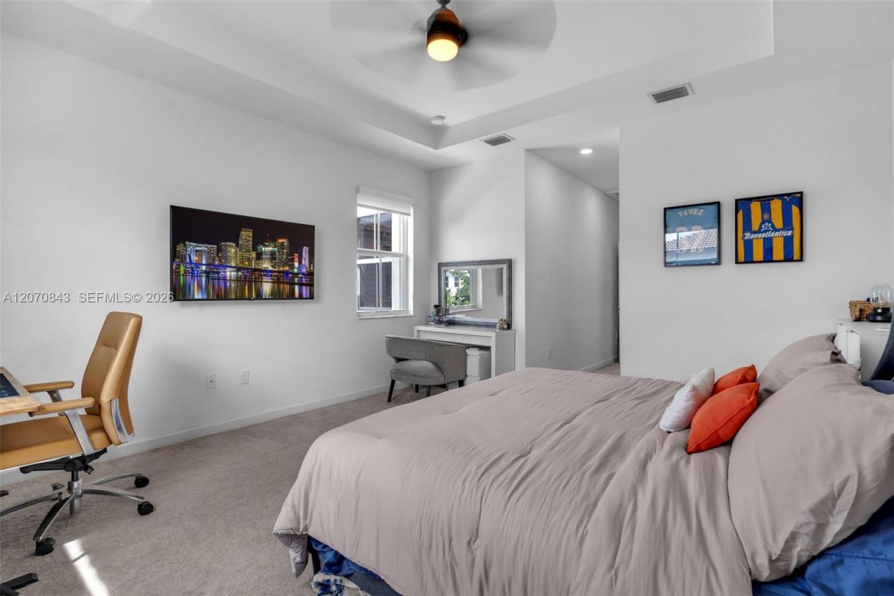 2380 NW 130th Ter , Miami, FL 33167 Photo