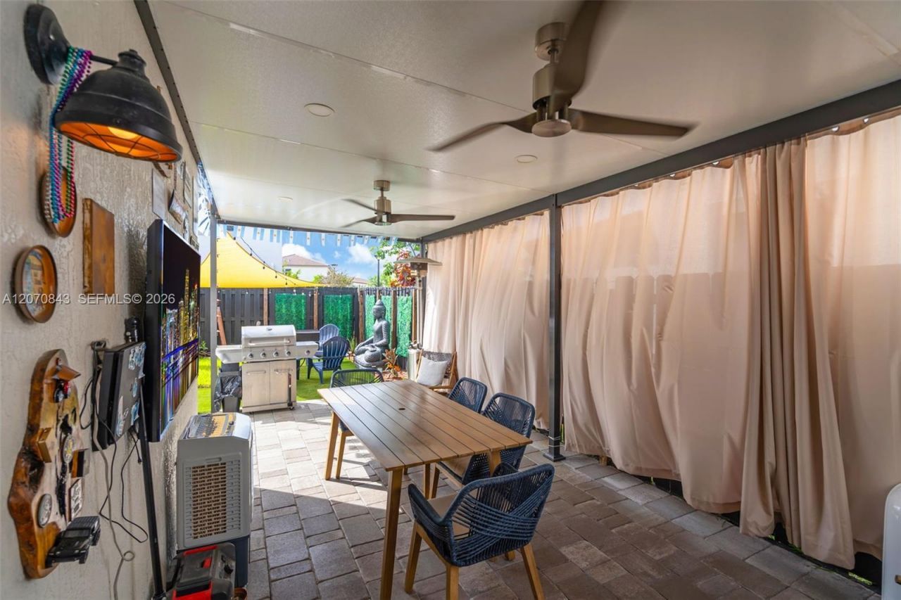 2380 NW 130th Ter , Miami, FL 33167 Photo