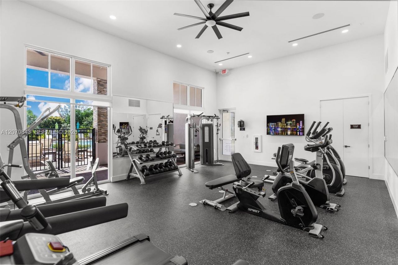 2380 NW 130th Ter , Miami, FL 33167 Photo