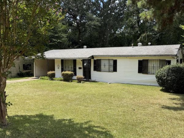 2803 Teresa Drive, Jackson, MS 39212