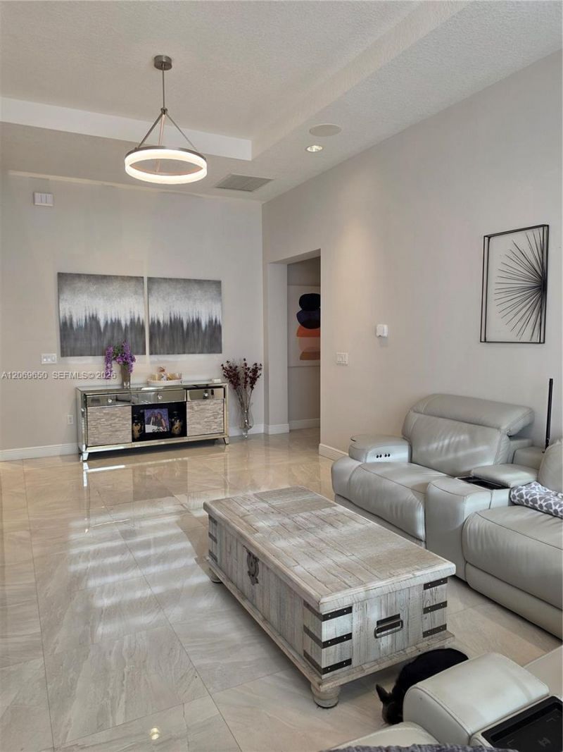 Please Call For Address, Miami, FL 33187 Photo