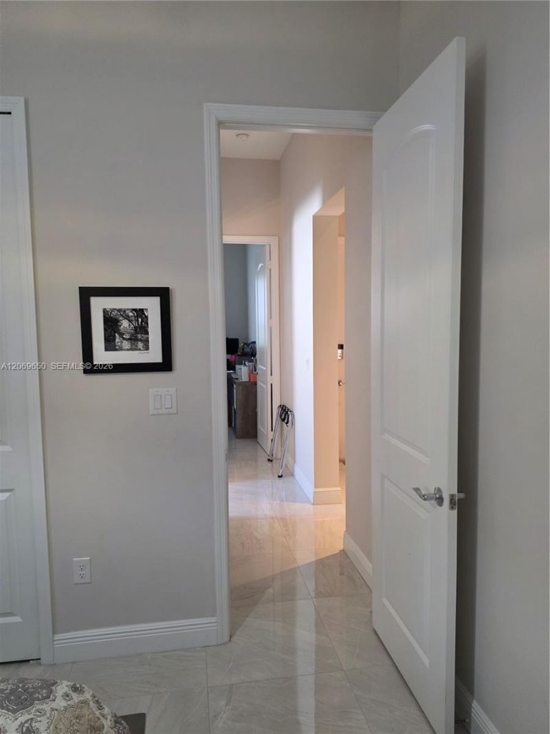 Please Call For Address, Miami, FL 33187 Photo