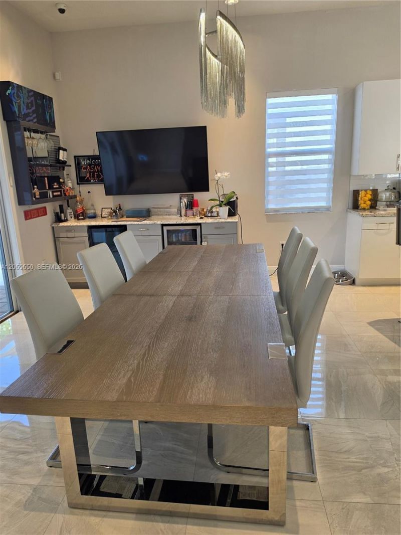 Please Call For Address, Miami, FL 33187 Photo