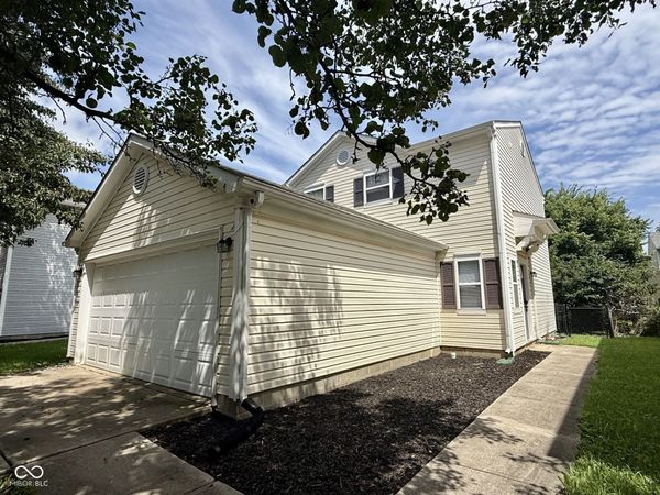 4483 Connaught East D , Plainfield, IN 46168