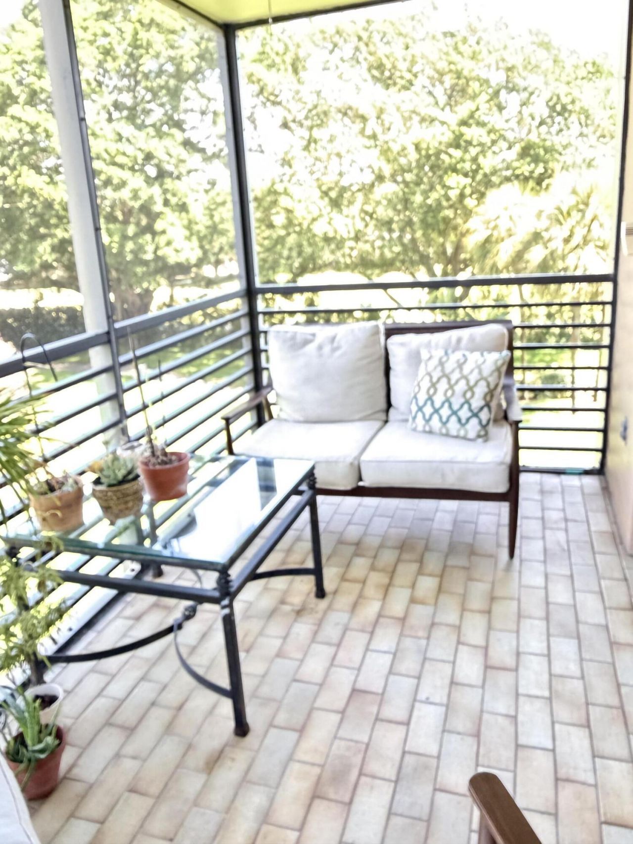 900 Saint Charles Place, Unit 311, Pembroke Pines, FL 33026 Photo
