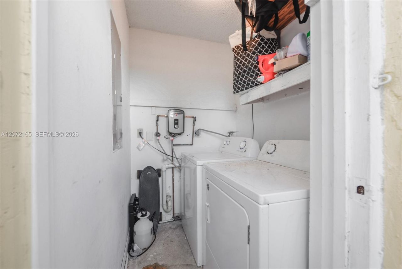 8923 NE 4th Ave Rd, Unit 8923, Miami Shores, FL 33138 Photo