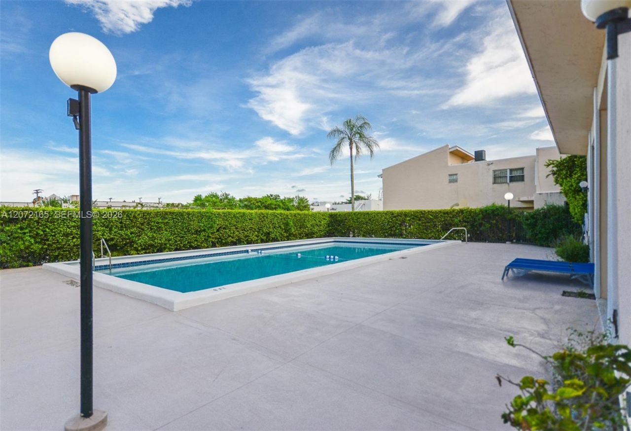 8923 NE 4th Ave Rd, Unit 8923, Miami Shores, FL 33138 Photo