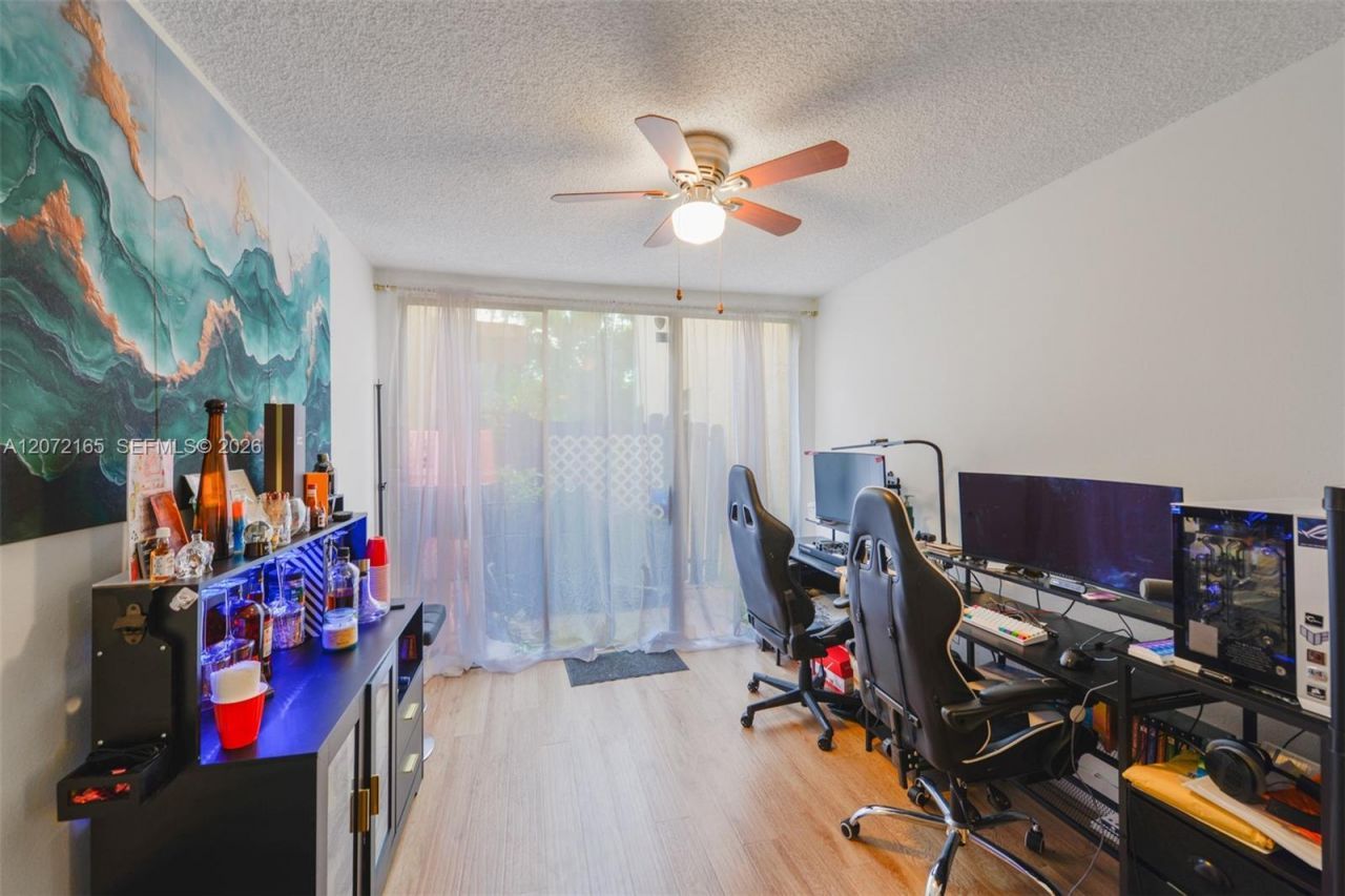 8923 NE 4th Ave Rd, Unit 8923, Miami Shores, FL 33138 Photo