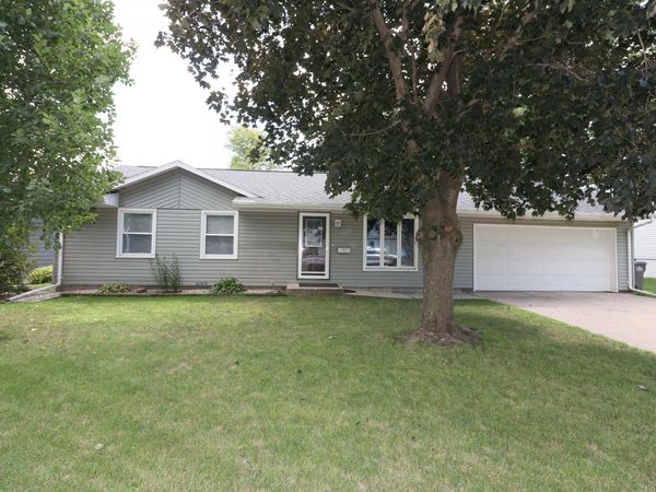 304 9th Street SW, Spencer, IA 51301