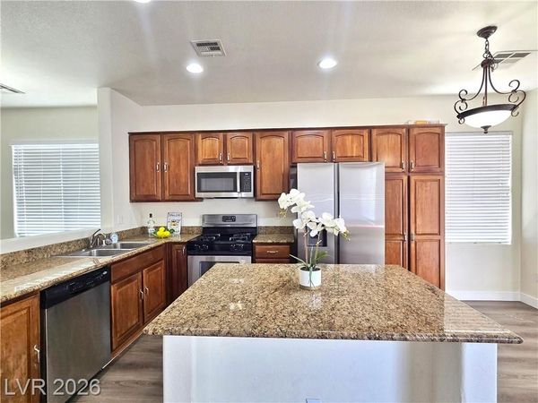 7593 Garden Galley Street, Las Vegas, NV 89139